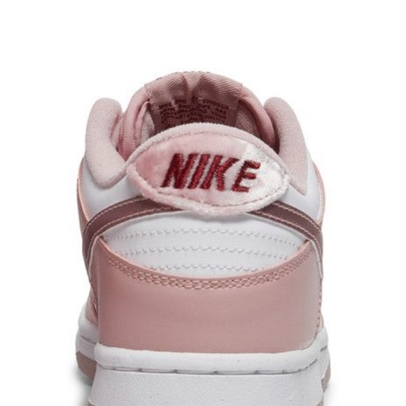 Nike dunk gs
Velvet pink 
Brand new - Picture 7 of 11